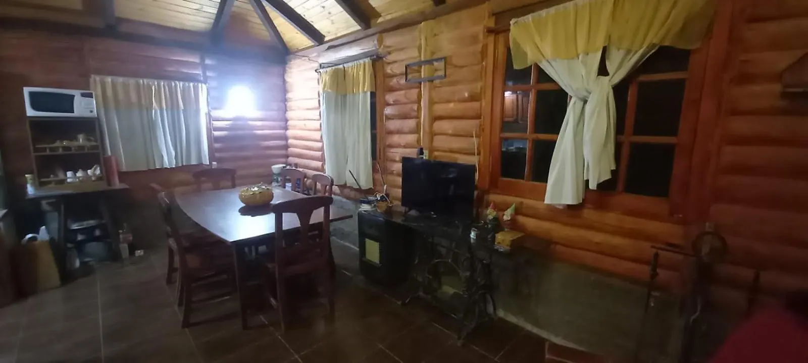 Cabana De Troncos En Colonia Suiza Villa Mendoza Argentina